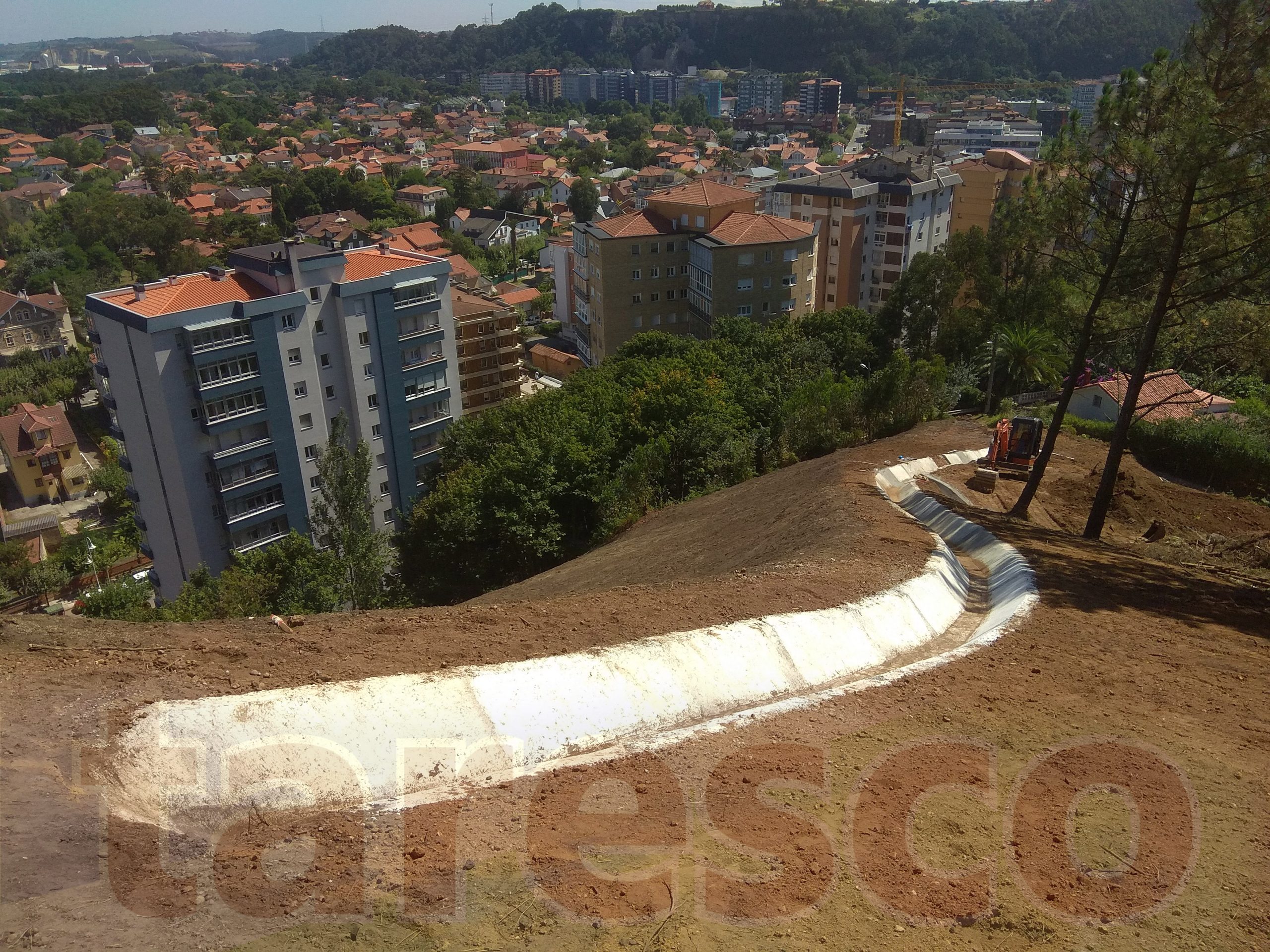 Cuneta_hormigon_desmonte-scaled